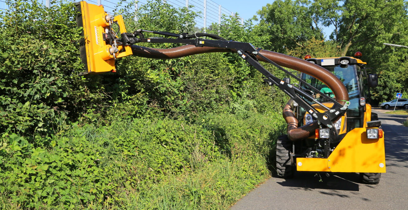 taille haie pour tracteur